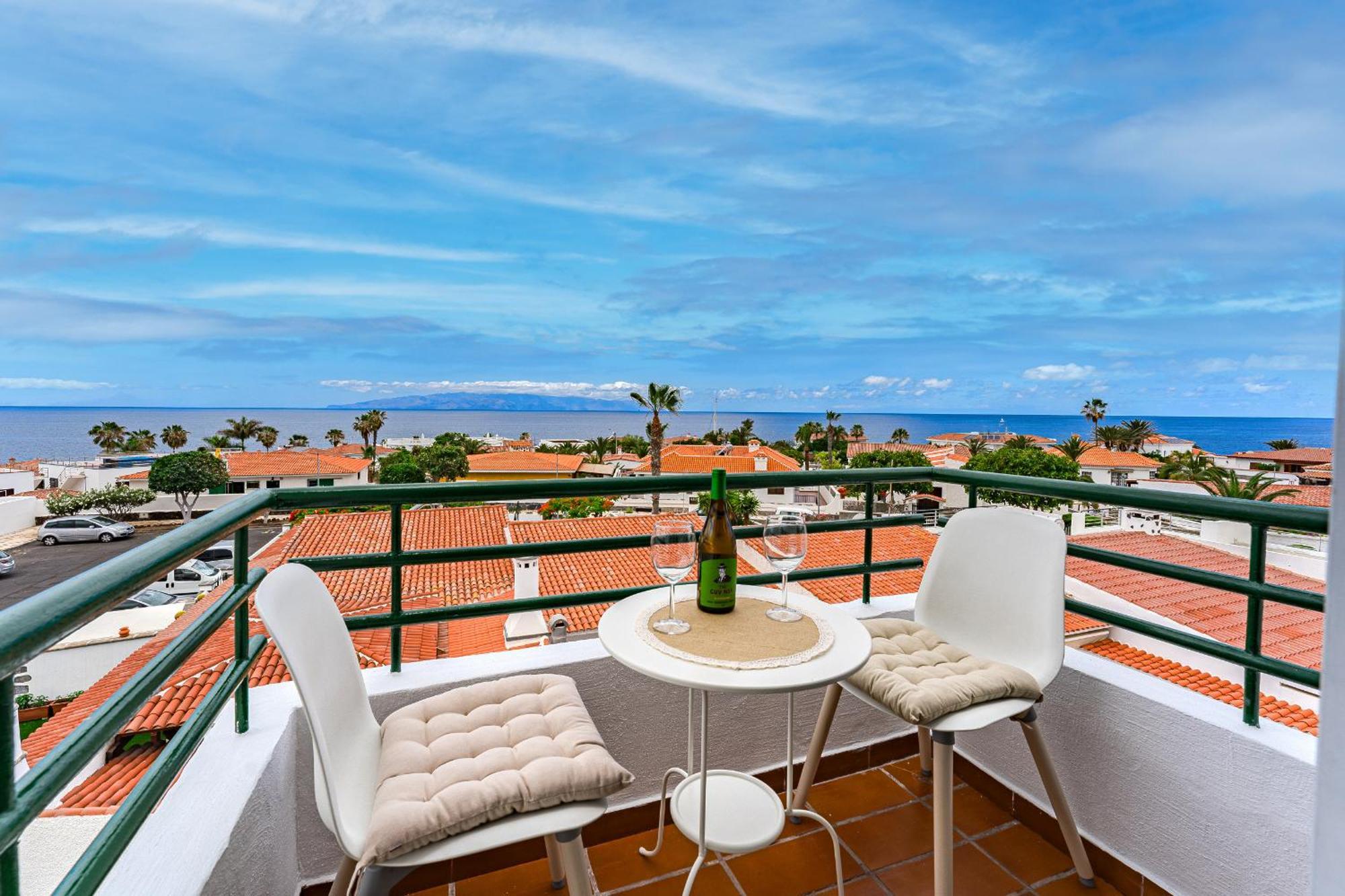 Апартаменты 2Bdr Ocean View & Large Private Terrace In Puerto De Santiago Пуэрто-де-Сантьяго Экстерьер фото