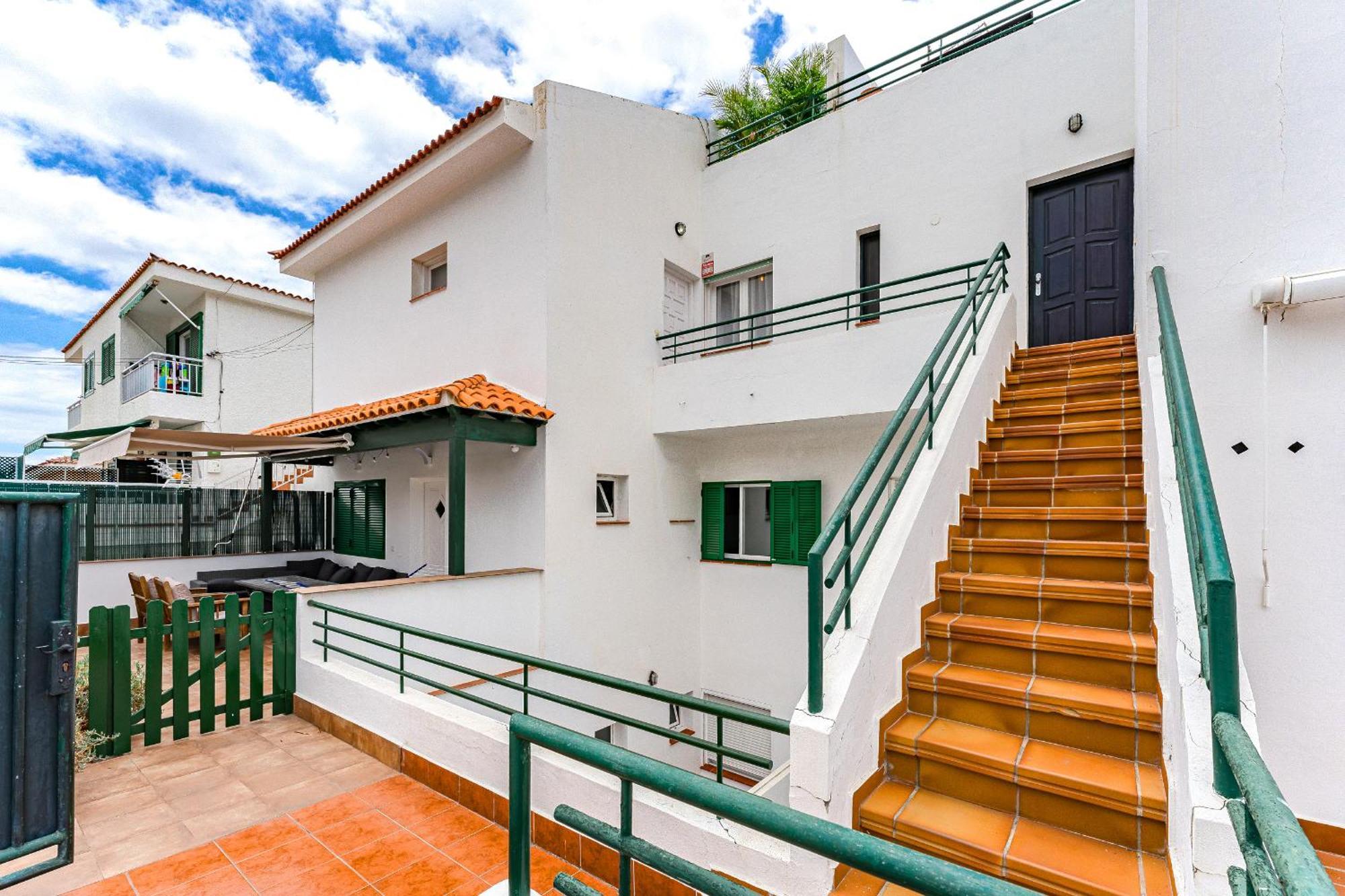 Апартаменты 2Bdr Ocean View & Large Private Terrace In Puerto De Santiago Пуэрто-де-Сантьяго Экстерьер фото