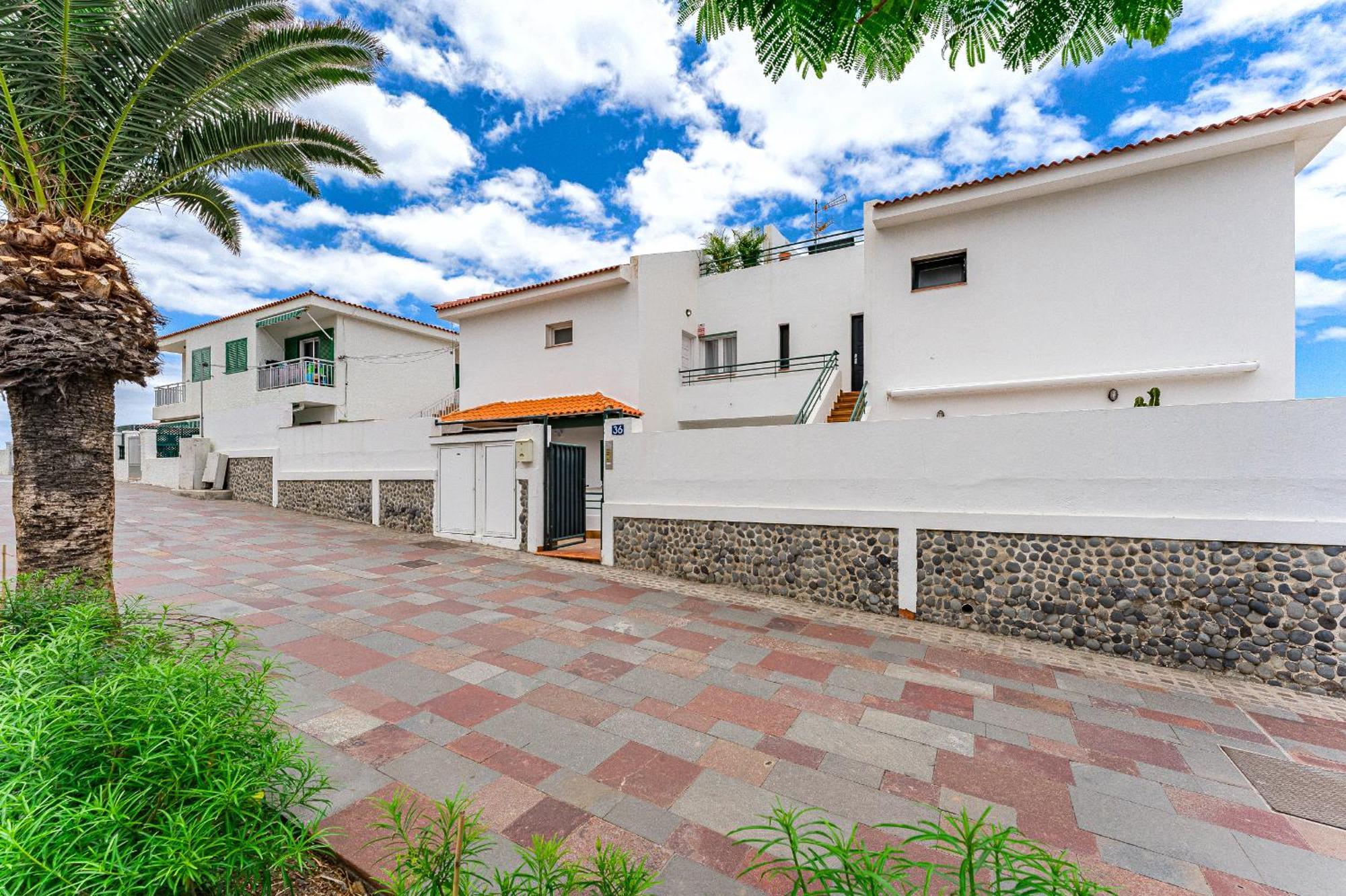 Апартаменты 2Bdr Ocean View & Large Private Terrace In Puerto De Santiago Пуэрто-де-Сантьяго Экстерьер фото